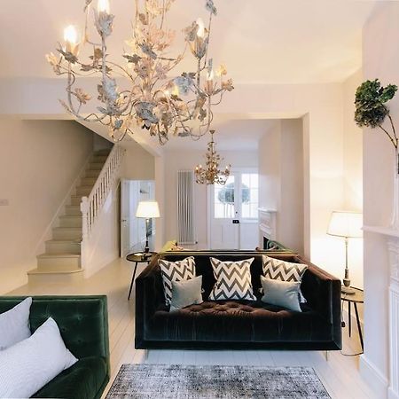 Beautiful House, Cirencester Centre, Parking Exterior foto